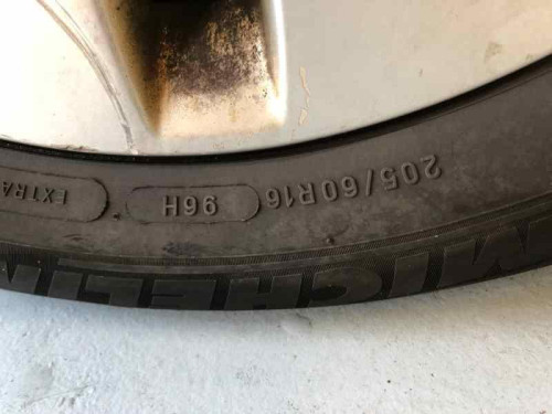 AUDI A6 BERLINA (4F2) б/у