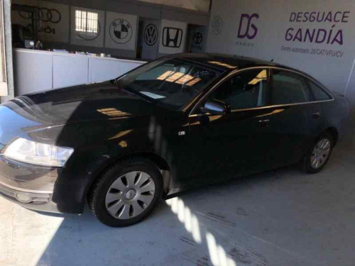 AUDI A6 BERLINA (4F2) б/у