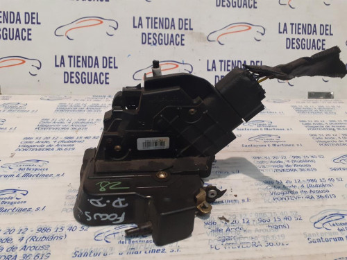  CERRADURA PUERTA DELANTERA DERECHA 