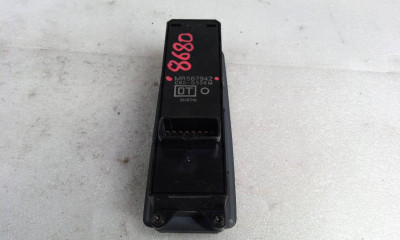 MANDO ELEVALUNAS DELANTERO IZQUIERDO, MITSUBISHI, COLT CZ3 BERL. 5 (Z30A)