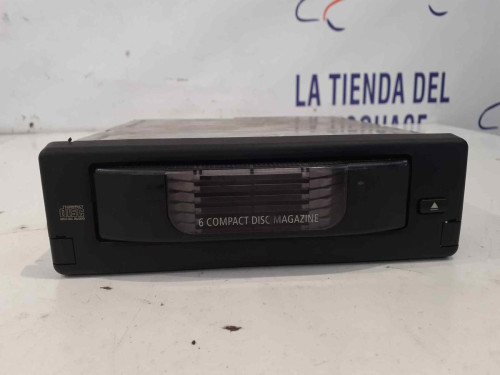  SISTEMA AUDIO / RADIO CD 