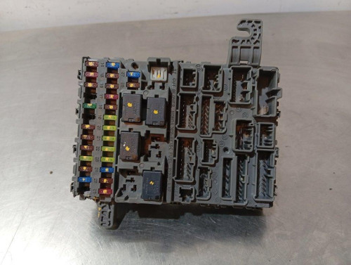  CAJA RELES / FUSIBLES HONDA FR-V (BE) 
