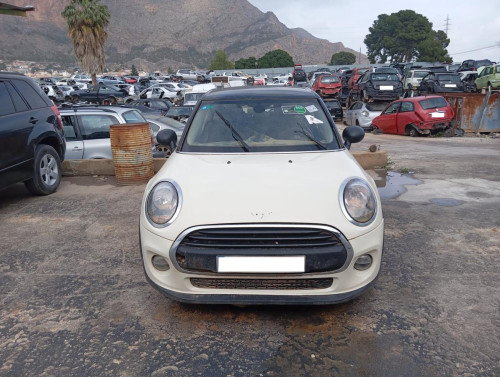  BMW MINI (F56) 