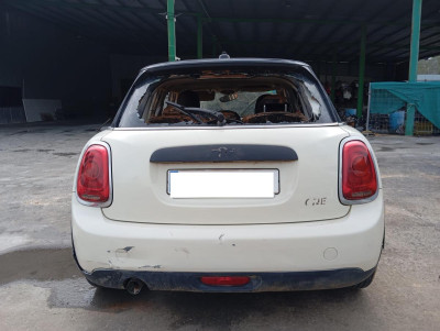 BMW MINI (F56)