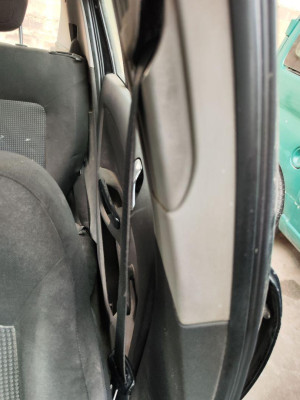 CINTURON SEGURIDAD DELANTERO IZQUIERDO