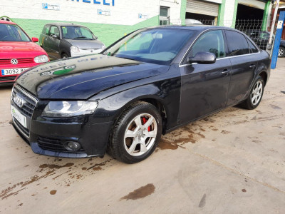 AUDI A4 BERLINA (8K2)