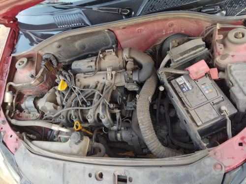 Renault Clio II Fase II (B/CB0)(2001->) Authentique — автомобиль-донор на запчасти 