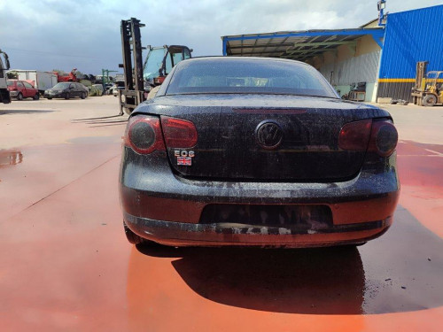 VOLKSWAGEN EOS (1F8)(10.2010) — vehículo donante para recambios 