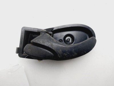 MANETA INTERIOR DELANTERA IZQUIERDA, Ford, FOCUS BERLINA (CAK)