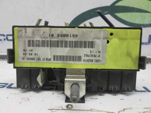 CAJA RELES / FUSIBLES CITROEN C5 BERLINA 