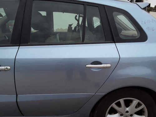 PUERTA TRASERA IZQUIERDA Renault KOLEOS I 