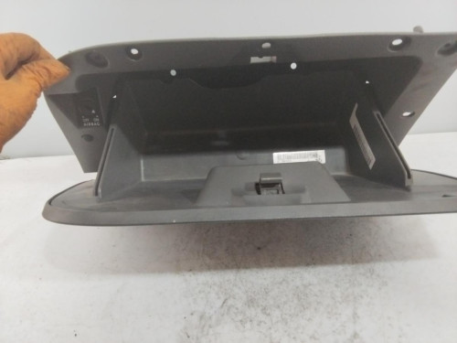 GUANTERA Seat IBIZA BERLINA (6J5) 
