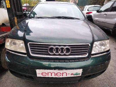 AUDI A6 BERLINA (4B2)