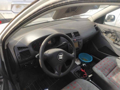SEAT CORDOBA BERLINA (6K2)