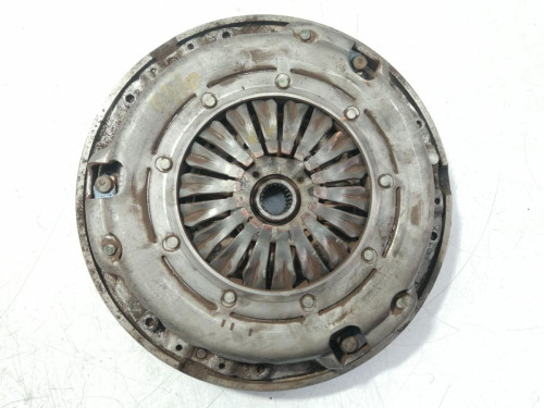  VOLANTE MOTOR RENAULT TRAFIC II FURGÓN 