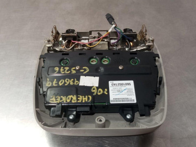 LUZ INTERIOR, CHRYSLER, JEEP CHEROKEE (KJ)