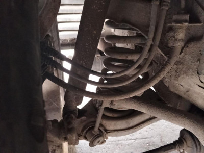 BRAZO SUSPENSION DELANTERO DERECHO
