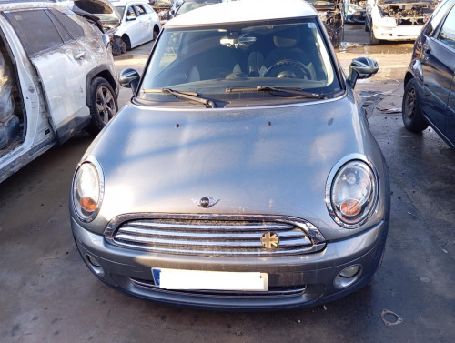  BMW MINI (R56) 
