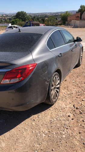 OPEL INSIGNIA BERLINA — автомобиль-донор на запчасти 