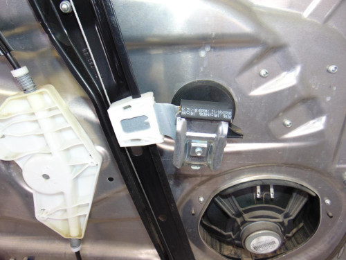  ELEVALUNAS DELANTERO DERECHO MERCEDES-BENZ CLASE E (BM 212) LIM. 