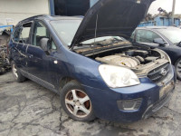 KIA CARENS (UN)