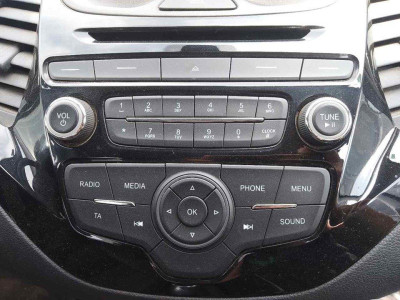 SISTEMA AUDIO / RADIO CD
