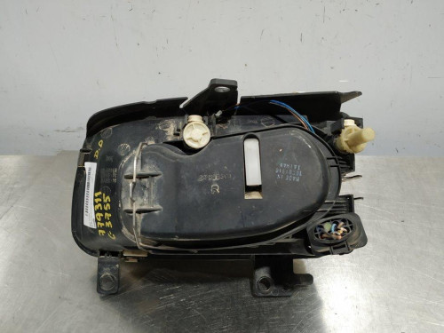  FARO DERECHO VOLKSWAGEN POLO III BERLINA (6N2) 