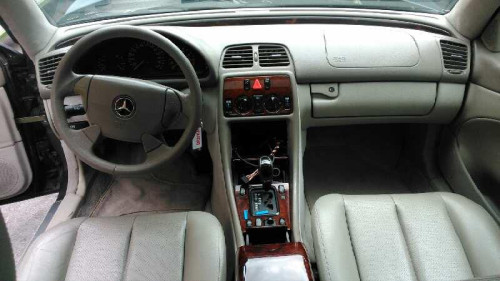  MERCEDES-BENZ CLK (BM 208) COUPE 
