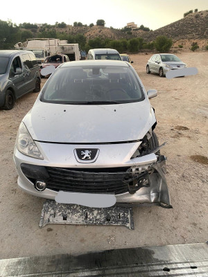 PEUGEOT 307 (S1)(04.2001)