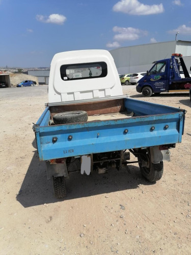 » OTROS... MODELOS — Donor Vehicle for Used Parts 