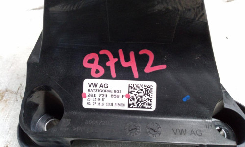 PEDAL EMBRAGUE Volkswagen POLO VI (AE1) 