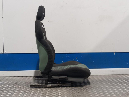  ASIENTO DELANTERO DERECHO 