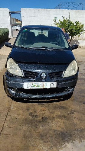 Renault Scenic II (JM)(2003->) Authentique — автомобиль-донор на запчасти 