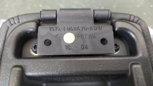 APOYABRAZOS CENTRAL Ford MONDEO BERLINA (GE) 