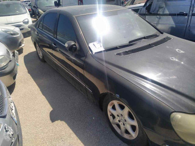 MERCEDES-BENZ CLASE S (BM 220) BERLINA
