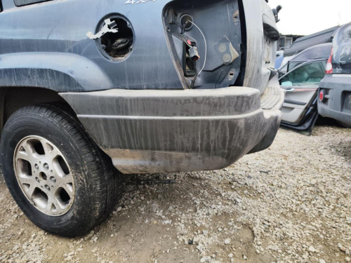 PARAGOLPES TRASERO de segunda mano