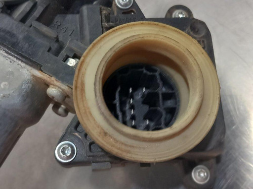  ELEVALUNAS TRASERO DERECHO TOYOTA COROLLA VERSO (R1) 