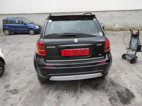 SUZUKI SX4 (RW/EY) — vehículo donante para recambios 