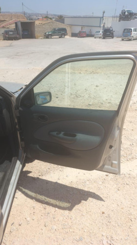 FORD FIESTA BERL./COURIER — vehículo donante para recambios 