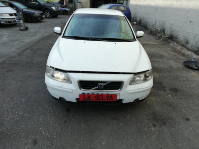 VOLVO S60 BERLINA