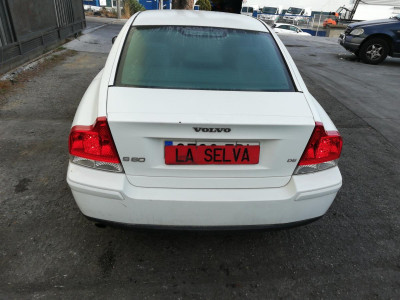 VOLVO S60 BERLINA