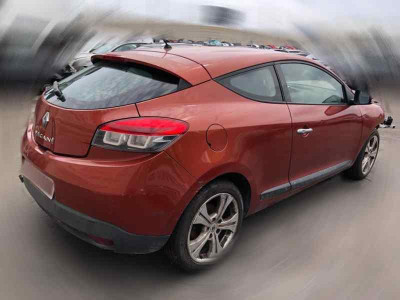 RENAULT MEGANE III COUPE