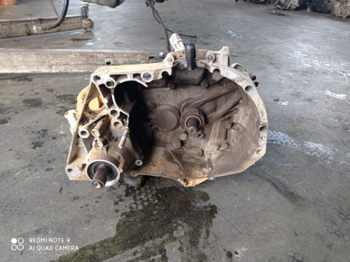 CAJA CAMBIOS Renault Clio I Fase III (04.1996->) Renault Clio I Fase III (04.1996->) 