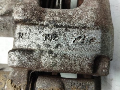 PINZA DE FRENO TRASERA DERECHA TOYOTA YARIS (P13) 