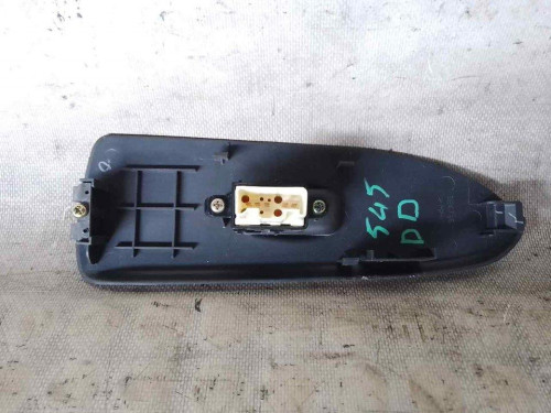 MANDO ELEVALUNAS DELANTERO DERECHO MAZDA 323 F/S BERLINA (BJ) 
