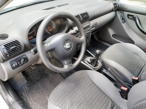  SEAT TOLEDO (1M2) 