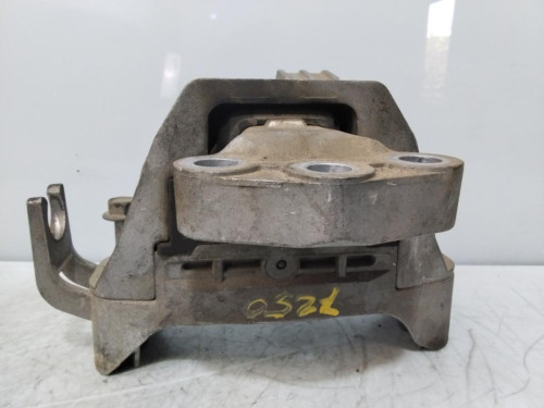 SOPORTE MOTOR DERECHO CHEVROLET CRUZE 