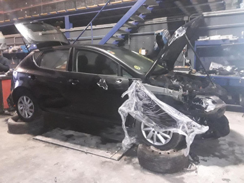  SEAT IBIZA BERLINA (6J5) 