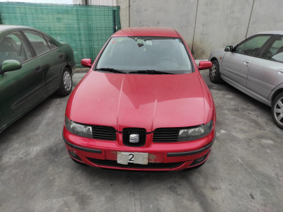 SEAT LEON (1M1)
