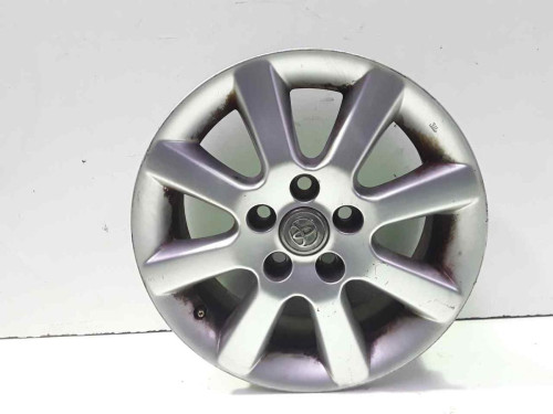 LLANTA Toyota AVENSIS BERLINA (T25) 